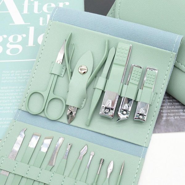 Premium 16-Piece Nail Care Kit